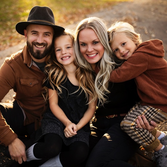 Meet your Posher, Sereena - Picture 3 of 15